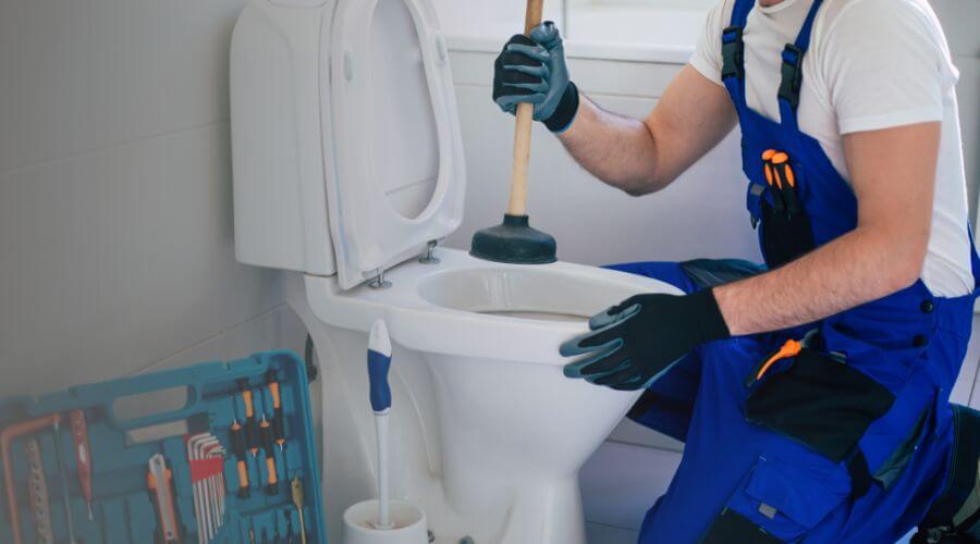 Professional expert plumbing services in Leon, IA